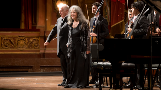 Daniel Barenboim conducts Beethoven and Tchaikovsky – With Martha Argerich