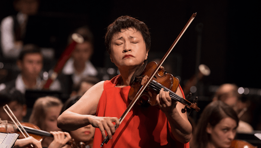 Charles Dutoit conducts Brahms and Berlioz – With Kyung Wha Chung