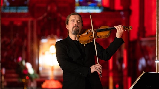 Кристиан Тецлаф исполняет Сонаты и партиты для скрипки соло Баха