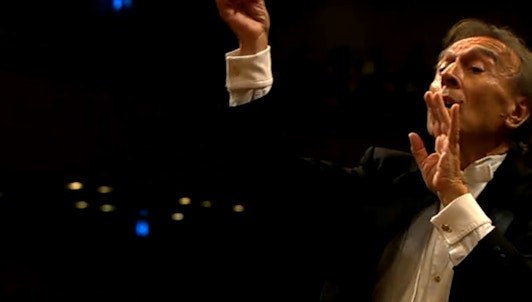 Claudio Abbado dirige la Symphonie n°7 de Mahler