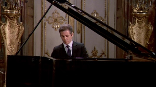 Daniel Barenboim plays Beethoven's Sonata No. 11