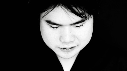 Domingo Hindoyan dirige Beethoven — Con Nobuyuki Tsujii