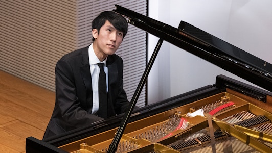 Eric Lu plays Mozart, Brahms, Chopin, and Schubert