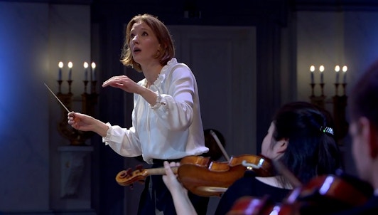 NEW: Joana Mallwitz conducts Mozart and Tchaikovsky