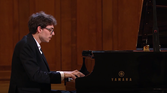 Lucas Debargue plays Medtner, Ravel, and Mozart