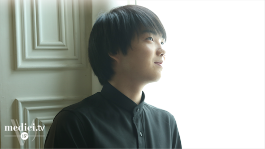 Mao Fujita performs the complete cycle of Mozart's Piano Sonatas (I/V)