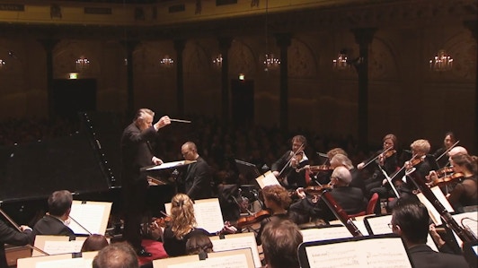 Mariss Jansons dirige Bruckner y Beethoven