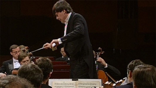 Petr Altrichter conducts Dvořák's Symphony No. 8