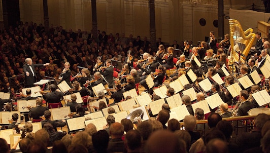 Pierre Boulez dirige la Sinfonía n.° 7 de Mahler