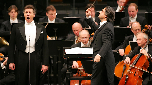 Riccardo Muti conducts Mozart — With Mitsuko Uchida, Thomas Hampson, Gidon Kremer, and Yuri Bashmet