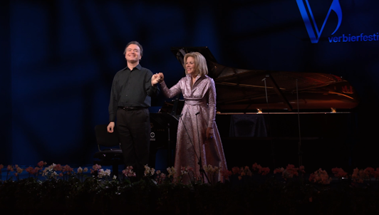 Renée Fleming y Evgeny Kissin interpretan Schubert, Liszt, Rachmaninov y Duparc